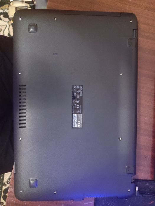 Noutbook Asus X751LJ