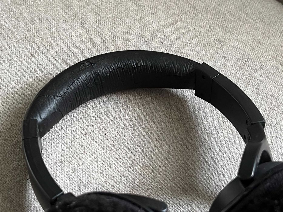 Casti Roland RH 5 monitor, functionare perfecta, stare buna cablu lung