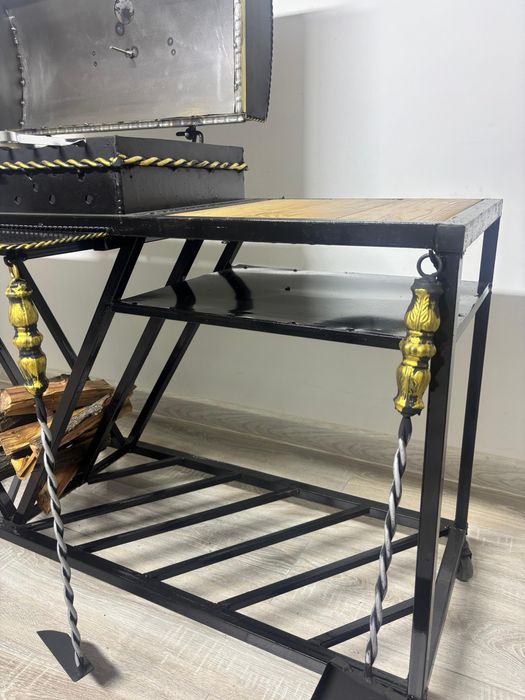 Мангал барбекю в стиле лофт