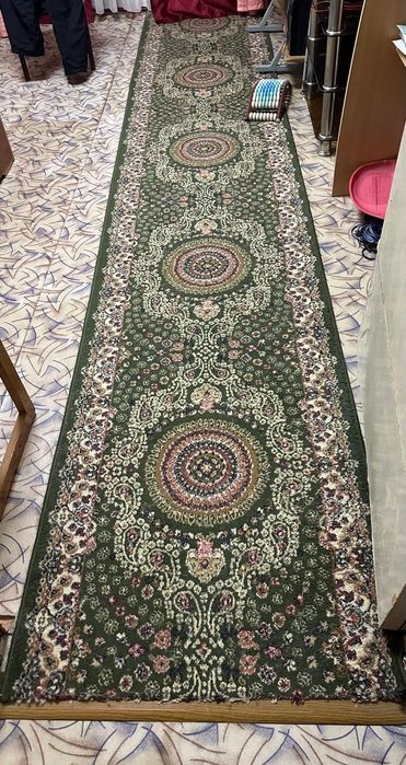 Продам натуральный ковёр