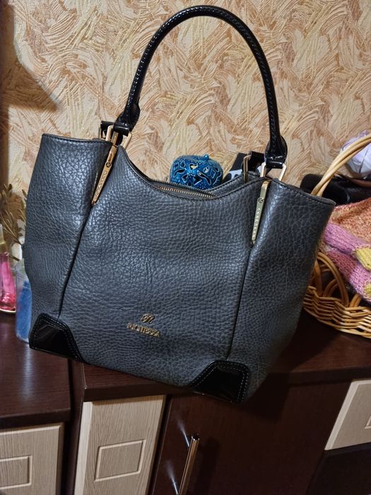 Сумки новые для офиса