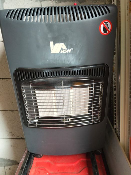 Șemineu pentru încălzire pe gaz