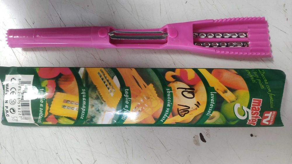 Лъжици, ножове, универсален уред 5 в 1