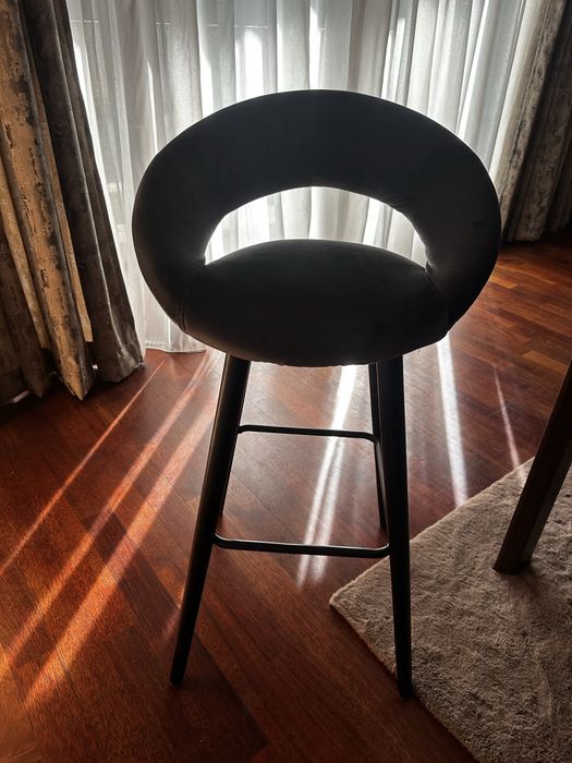 Барстолове за 3броя