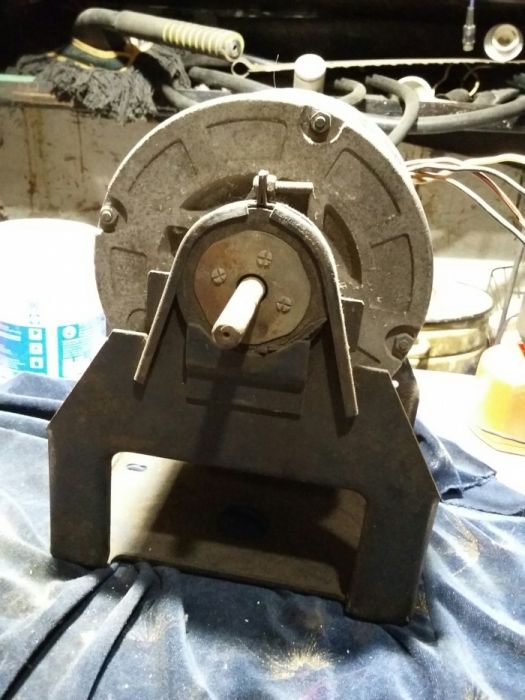 Элетродвигатель двухскоростной