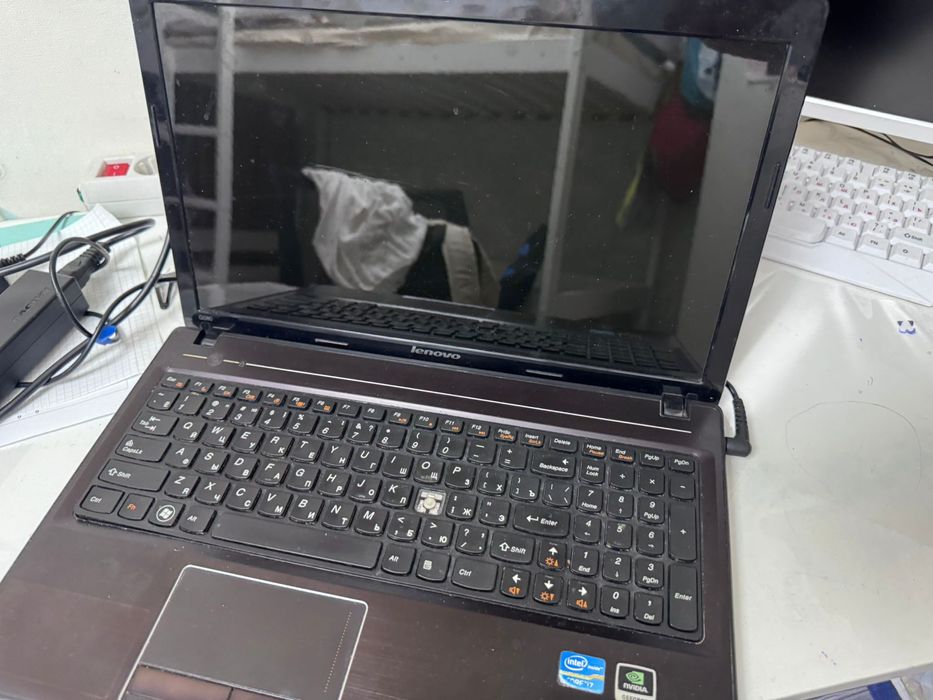Продам ноутбук Lenovo