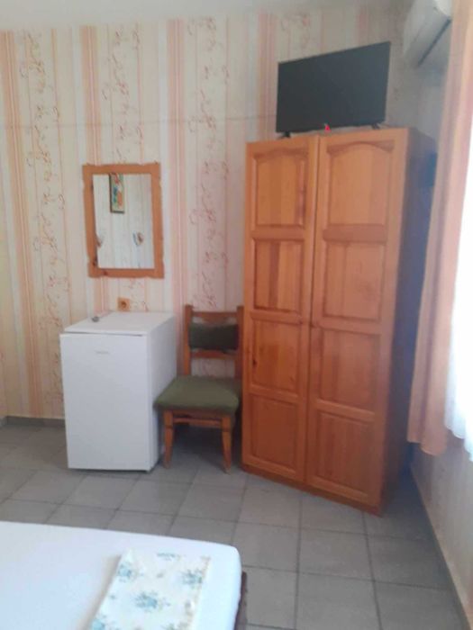 ЗАПАЗЕТЕ ВАШАТА ПОЧИВКА ДНЕС!!! ДОМ КОЛЕВИ ЧЕРНОМОРЕЦ тел.0886/832655.