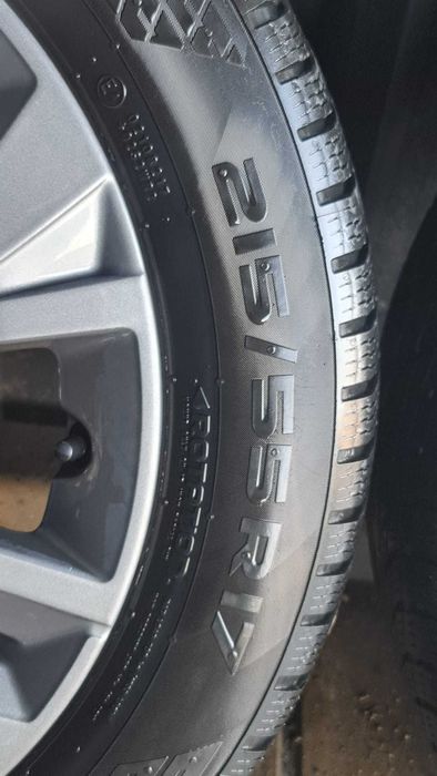 Set jante cu cauciucuri  215/55/R17 PEUGEOT