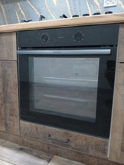 Продаётся стильная 2-к. квартира