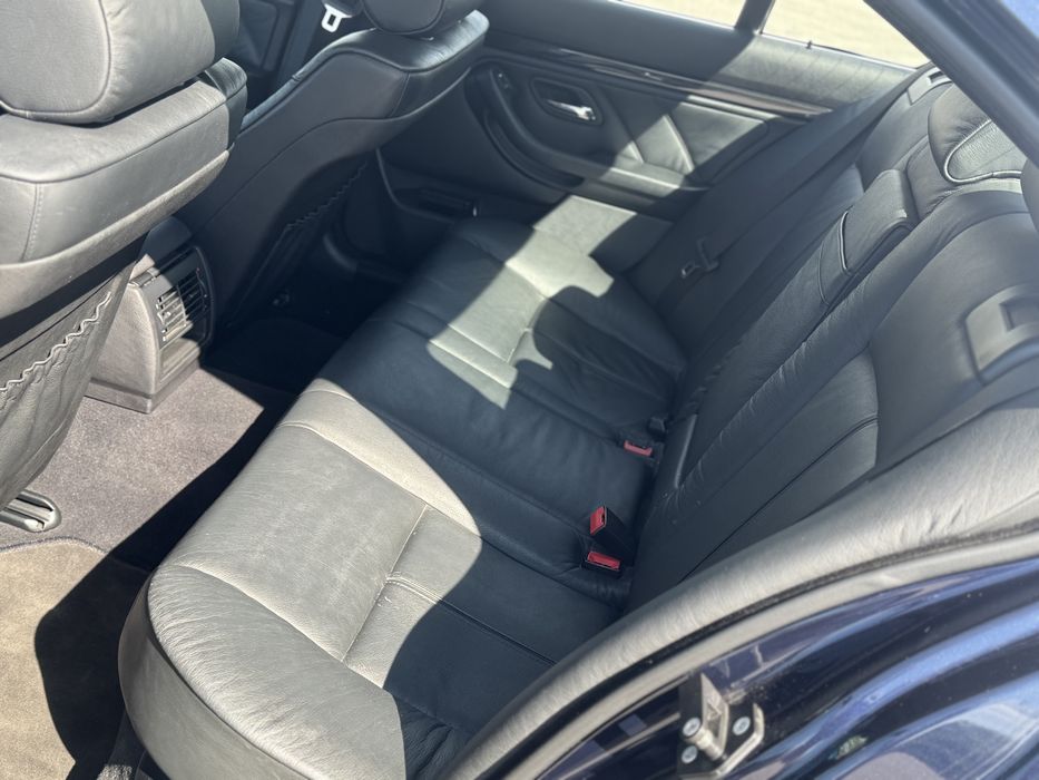 Bmw 523i E39 berlina