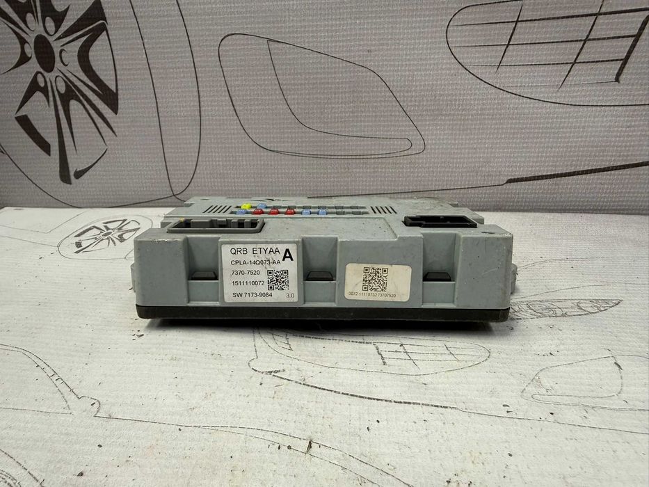 Panou siguranțe / Modul releu Jaguar XF X250 COD: CPLA-14Q073-AA 2013 / [2007-2015] / (5D3)