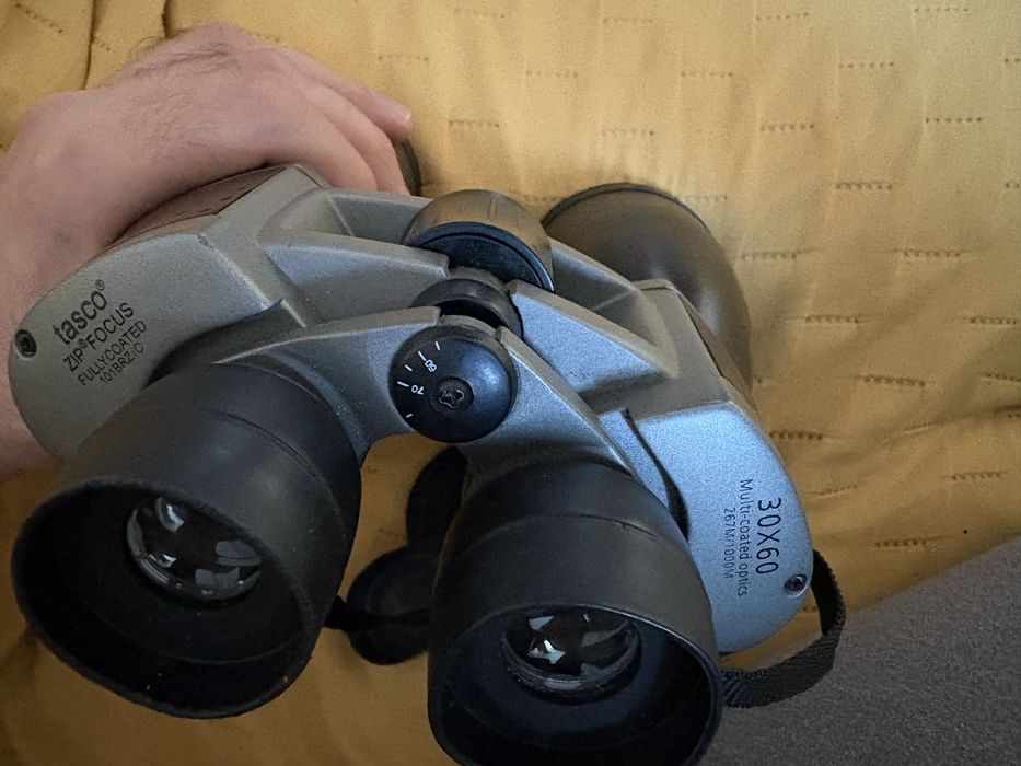 Бинокъл Tasco 30x60