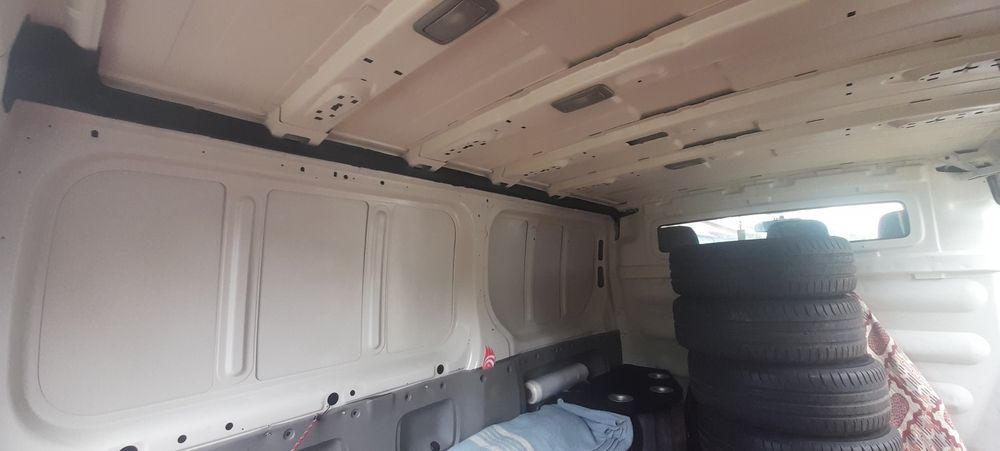 RENAULT Trafic 2003 — imagine 3