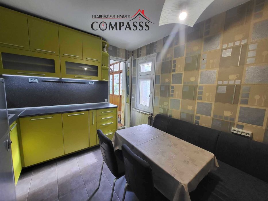 Дава се под наем Многостаен апартамент в Добрич, Център - 120 кв.м за 357 € - Снимка #4