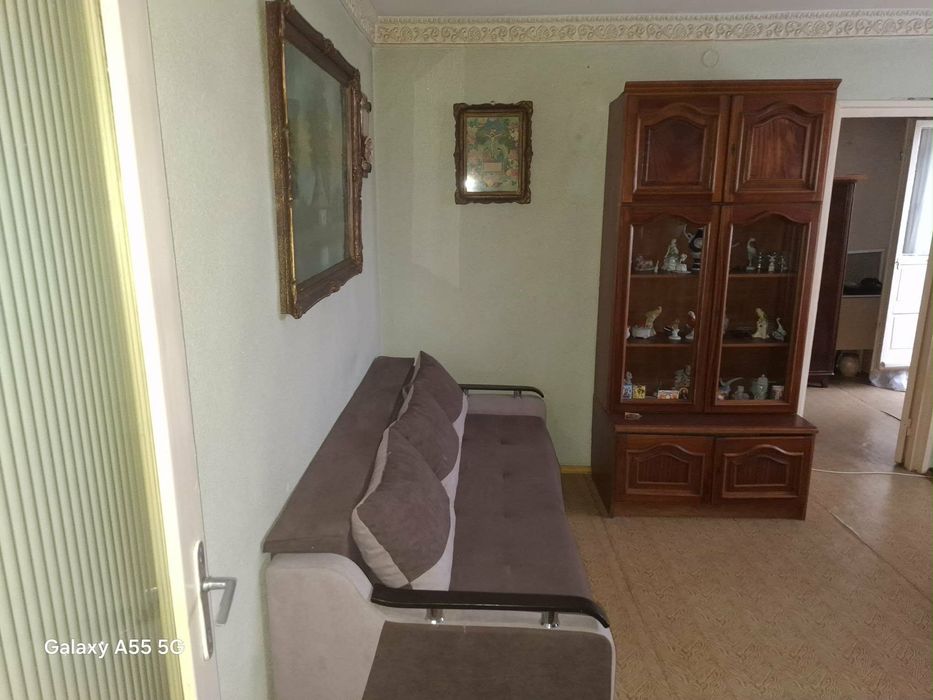 Apartament 3 camere piață Mihai Bravu în Ploiești