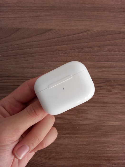 Продаётся AirPods Pro, новый