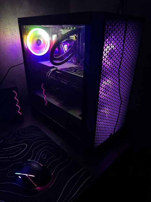 Мощен Gaming Setup