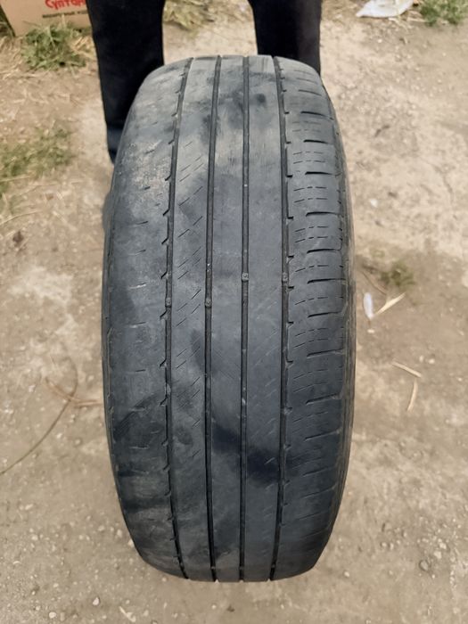 Продам шины  на Lexus RX300 225/70р16