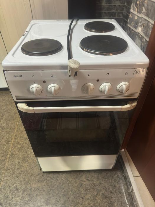 Продам электоплиту