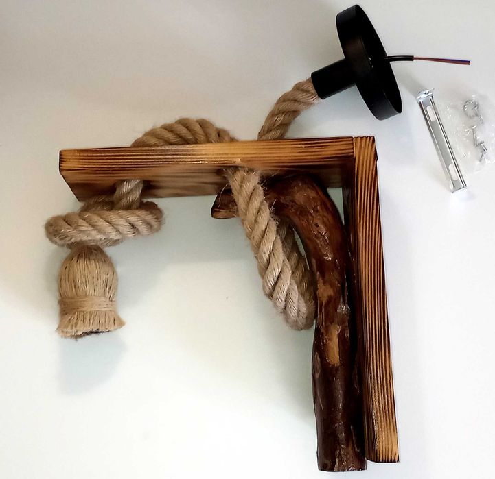 Aplica rustica - din lemn masiv si franghie de iuta, realizata manual