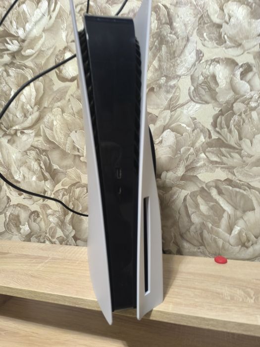 Продам playstation 5