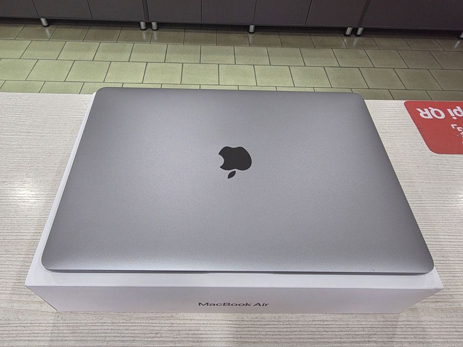Apple Macbook Air 13 (M1, 8 Gb DDR4)
