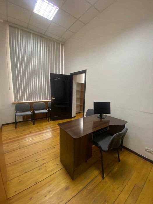 Аренда офисного помещения 70м 3комнаты на Лабзаке