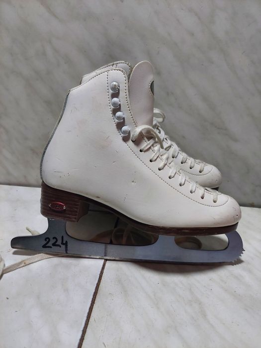 Patine gheata 224 patinaj Riedell profesionale marime 35,5-36 (23  cm)
