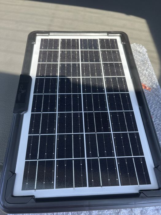 Соларни зарядни 6v/ 12w, 12v/12w и 5-21v/30w