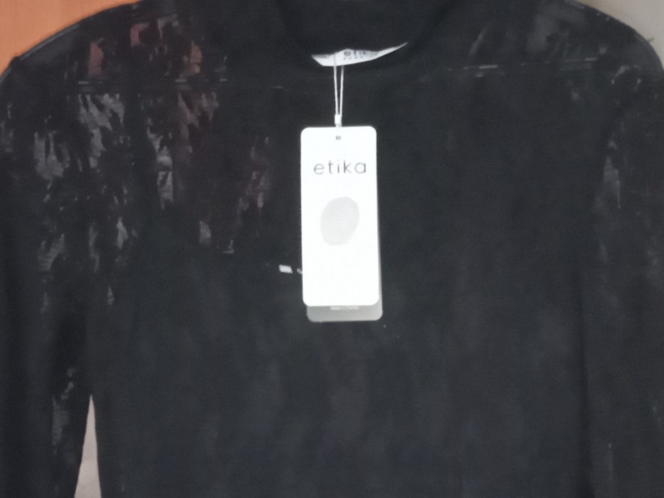 Кружевное платье