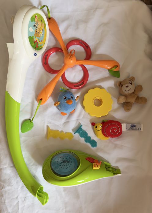 Детский мобиль на кровать Chicco