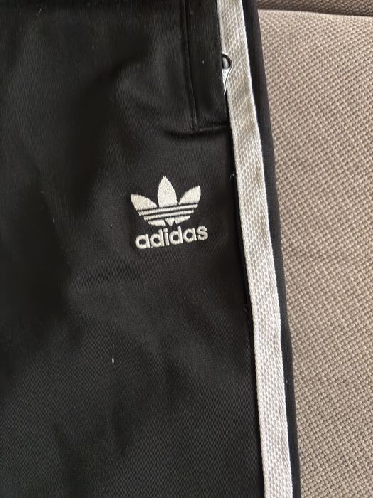 Pantaloni Adidas SST