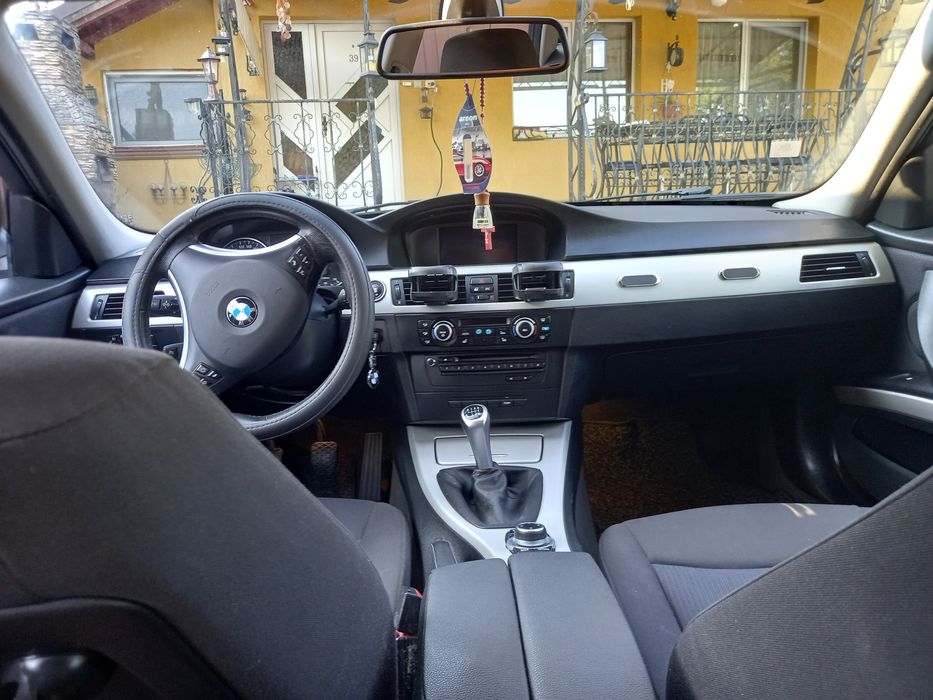 Vând BMW seria 3