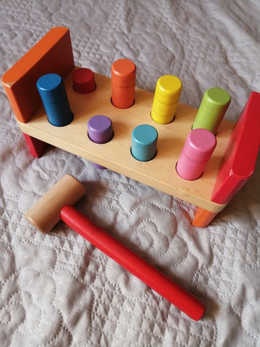 Игрушки деревянные