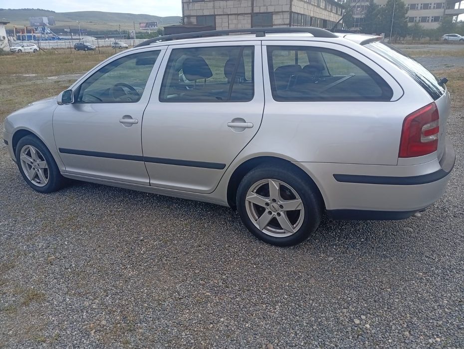 SKODA Octavia 2009 — imagine 5