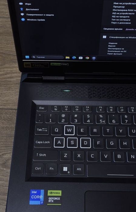 Лаптоп Acer Nitro 17 AN17
