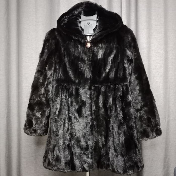 Продам шубу норковую