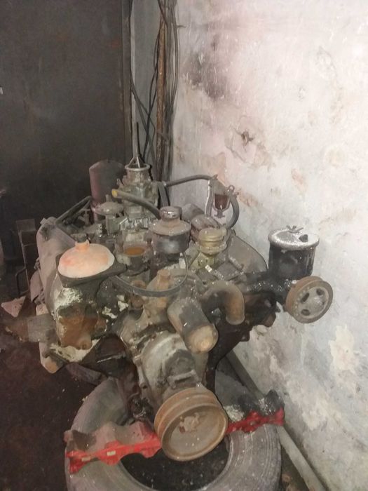 Двигатель автомобиля Зил 130