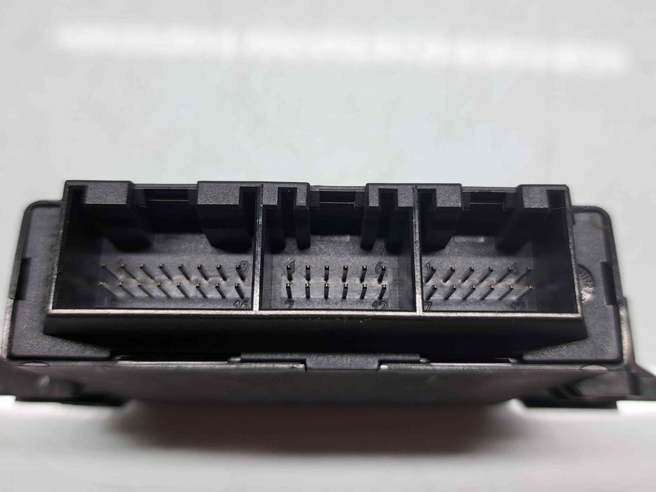 Modul senzori parcare Audi Q7 (4LB) [Fabr 2006-2014] 4F0919283K