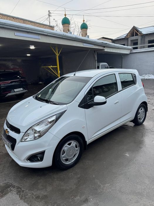 Продажа машина спарк механика