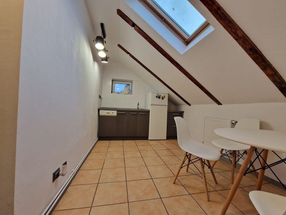 Studio in locatie de top