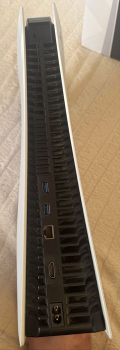 SONY  PS 5 Standart/Disk Edition 825 GN