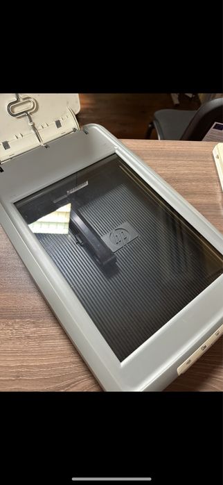 Скенер Hp Scanjet G3010