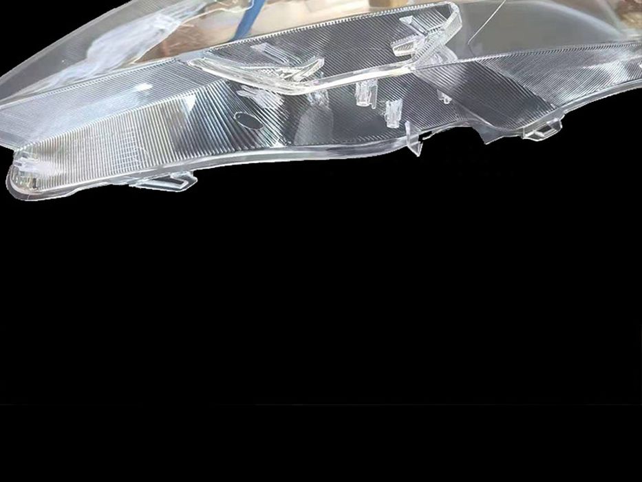 Стъкла за фарове на Skoda Superb B6 Facelift