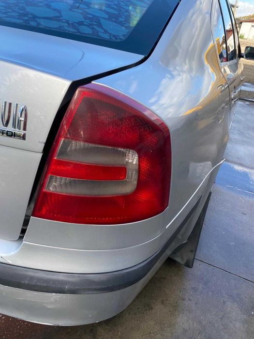 dezmembrez skoda octavia 2 cod motor BJB/haion octavia 2/usa octavia 2