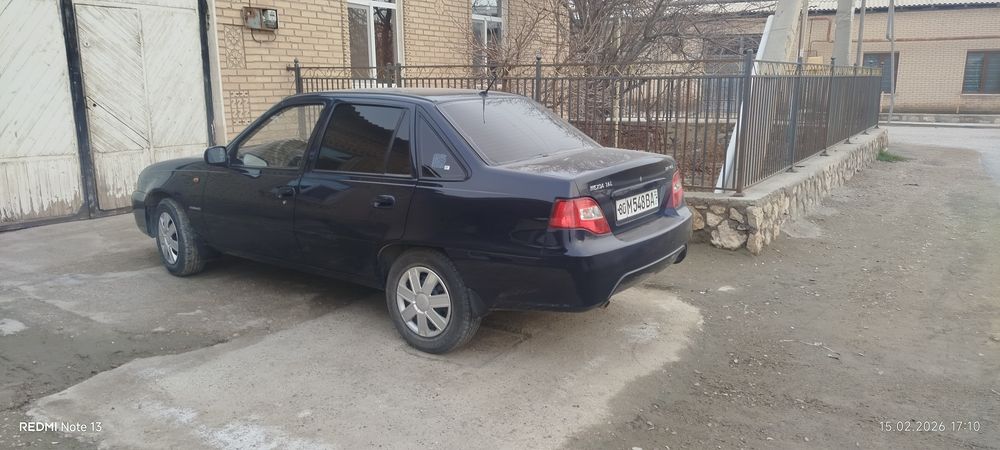 Нексия -2 сотилади