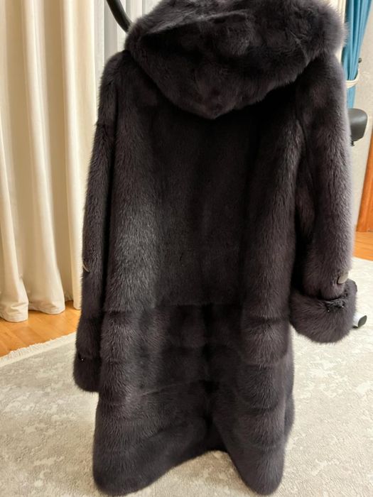 Продам норковую шубу