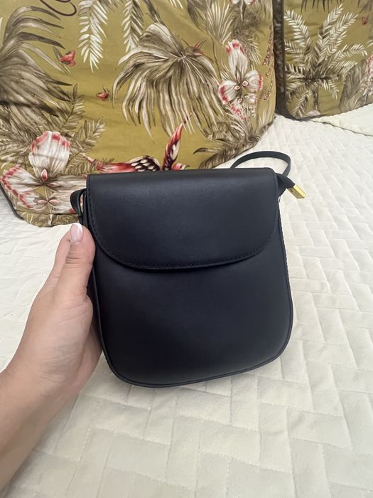 Продаю сумку в отличном состояний