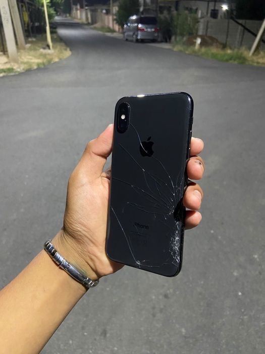 iPhone X