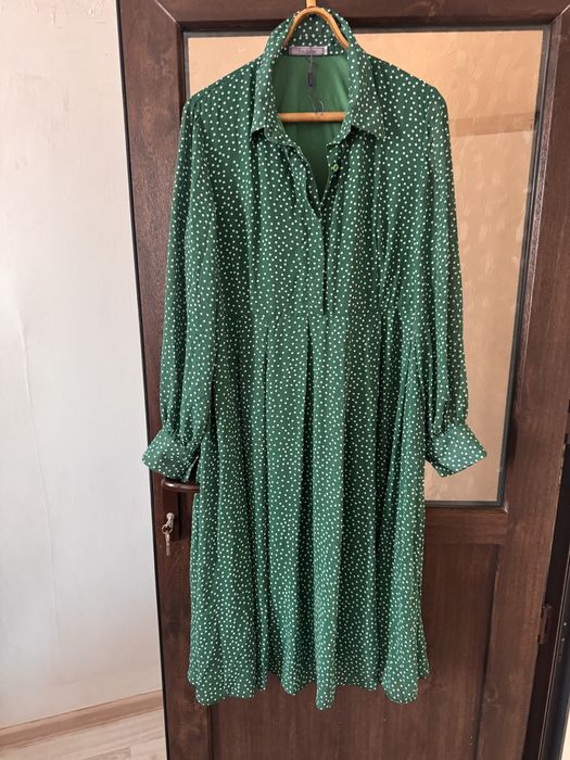 Продам платье в хорошем состоянии.